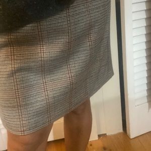 Ann Taylor Loft Pull On Skirt